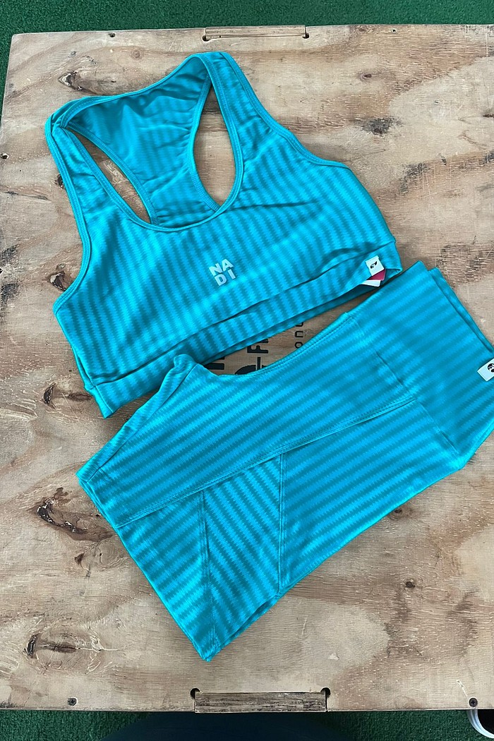 conjunto top e shorts 3D