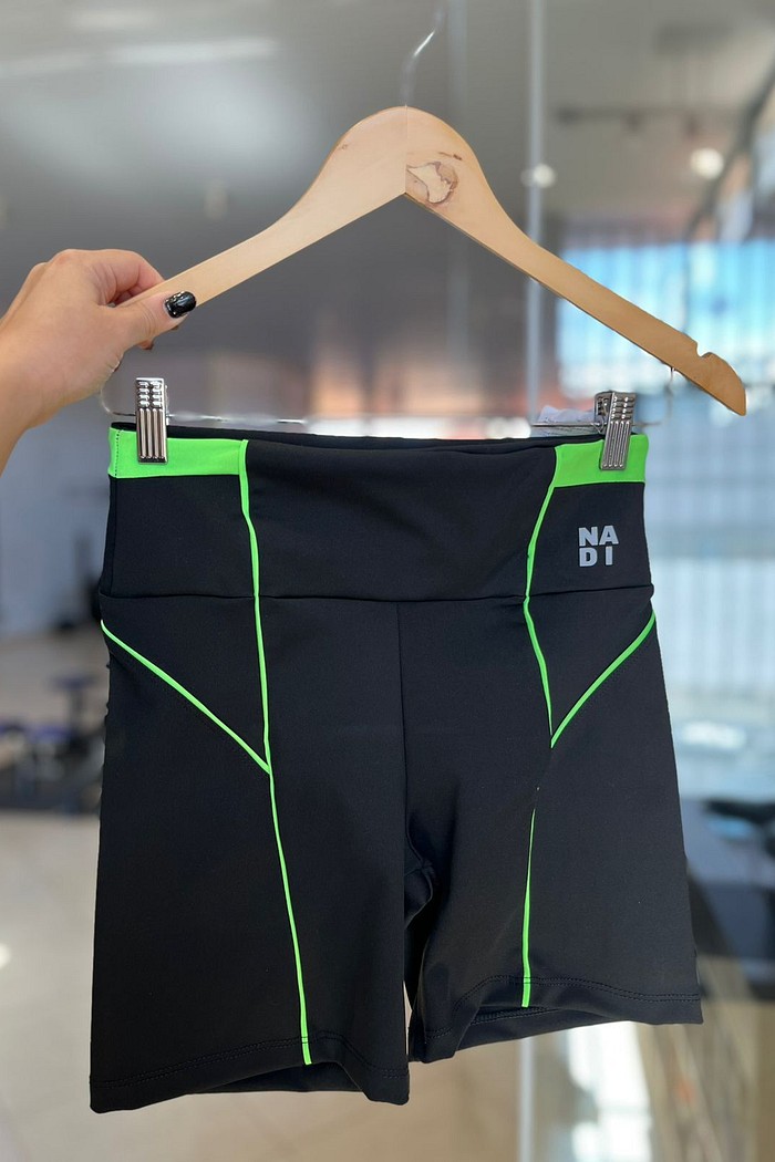 bermuda filete verde neon