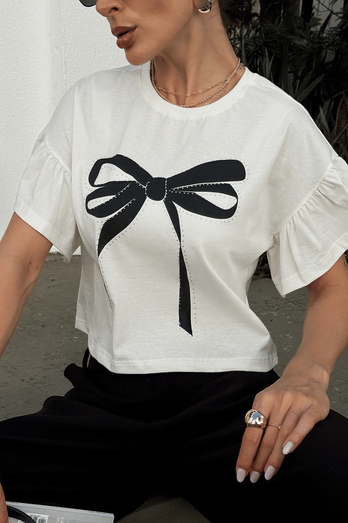 CROPPED OVER  _  MANGAS COM VOLUMA _ LAÇO [APLICAÇÃO STRASS]