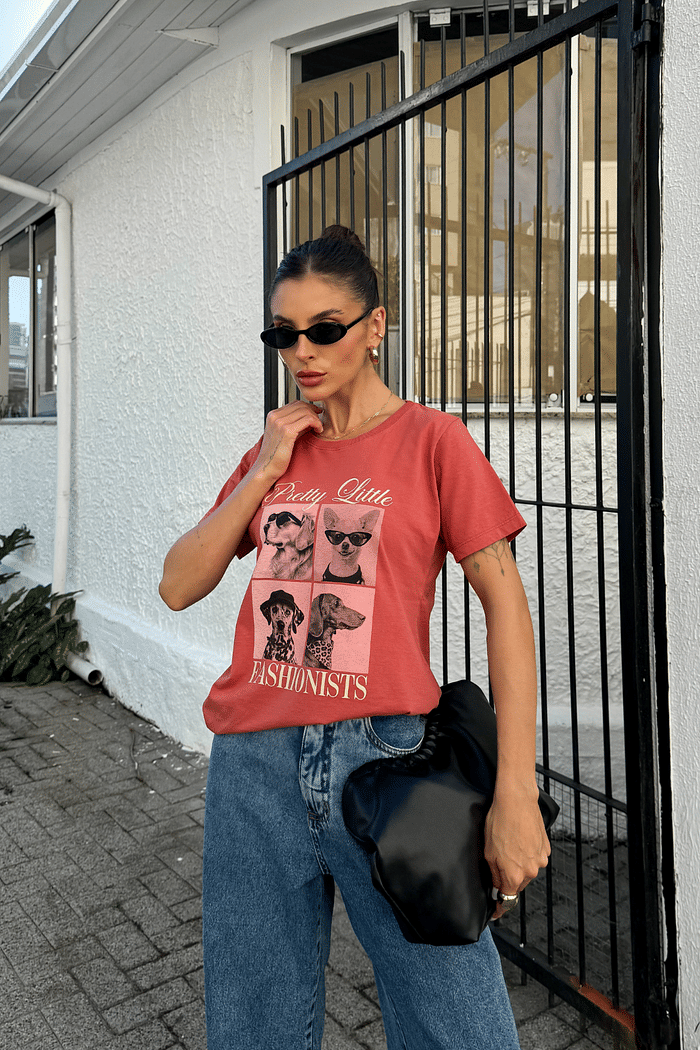 T-SHIRT _  PETTY LITTLE