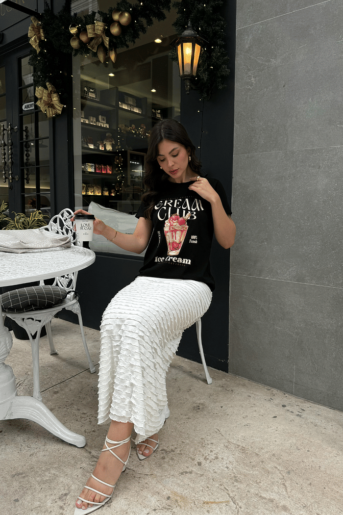 T-SHIRT  _  CREAM CLUB