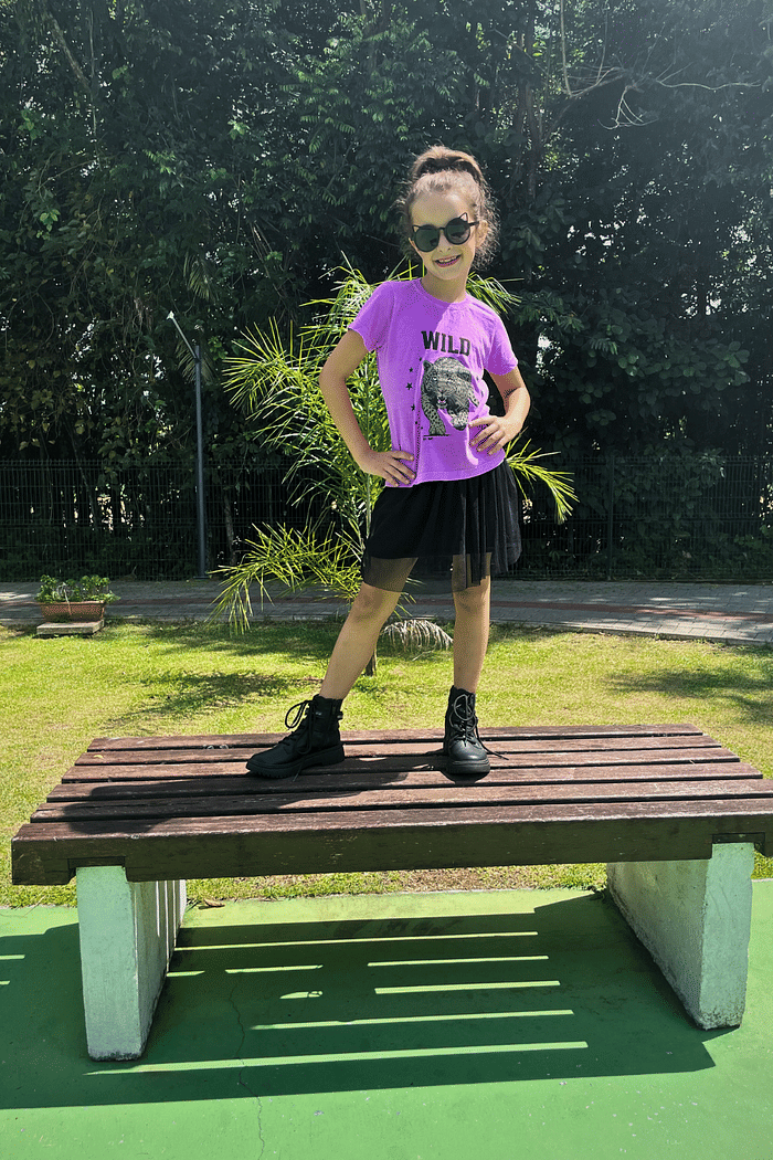 T SHIRT  INFANTIL   _  WILD [ONÇA]   _  LILÁS