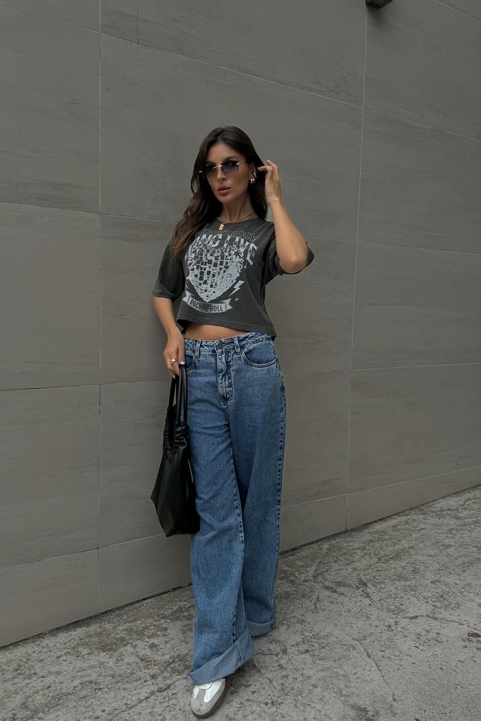 CROPPED OVERSIZED _  HEART BREAK  _  PRETO STONE