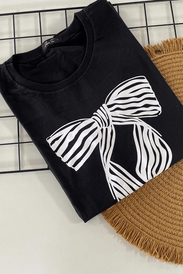 T-SHIRT  _  MON AMOUR [LAÇO]