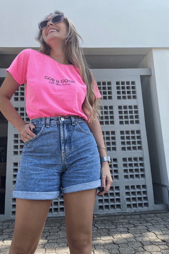 T SHIRT  _ FRASE - DEUS É BOM O TEMPO TODO