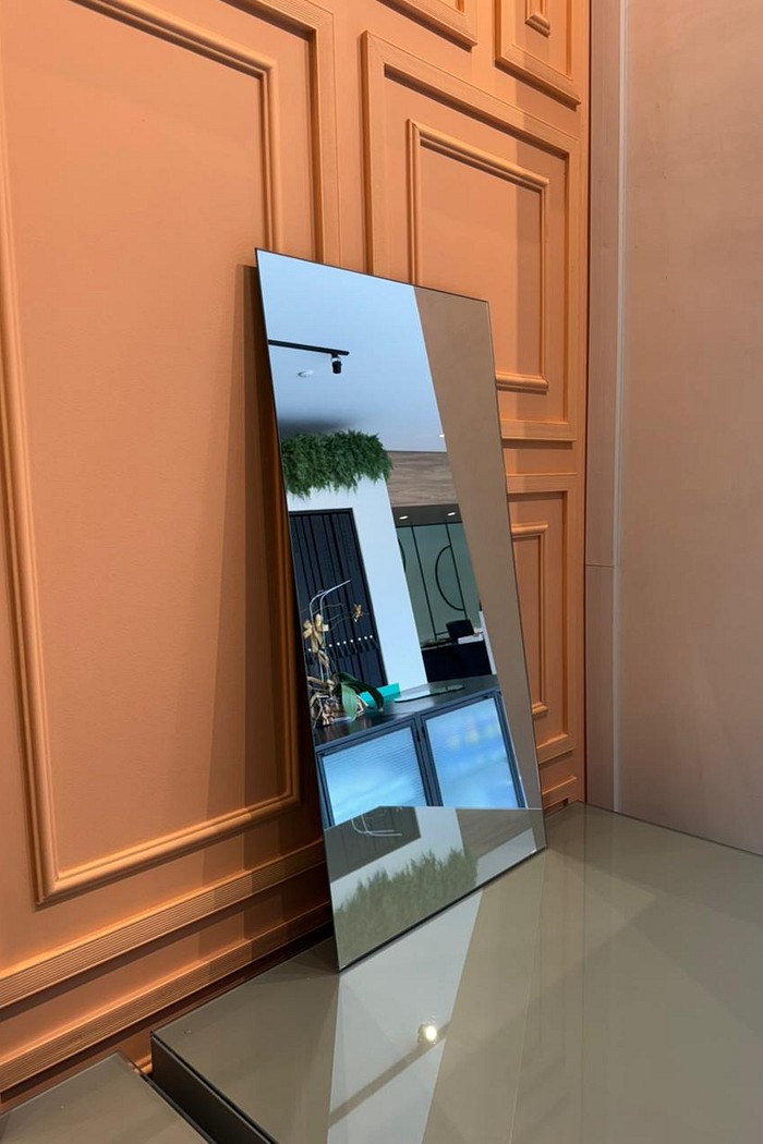 ESPELHO PRATA RETANGULAR | 44CM X 83CM | JÁ ACOMPANHA 4 BOTÕES FRANCESES - PEÇA COM PEQUENAS AVARIAS