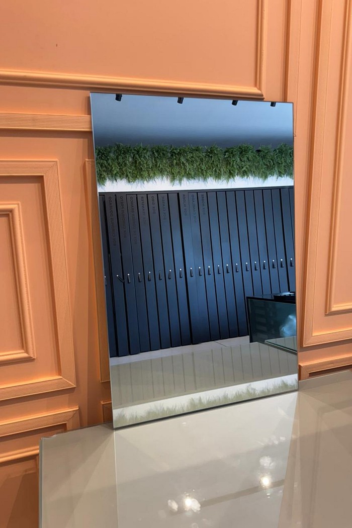 ESPELHO PRATA RETANGULAR | 47CM X 69CM | JÁ ACOMPANHA 4 BOTÕES FRANCESES - PEÇAS COM PEQUENAS AVARIAS