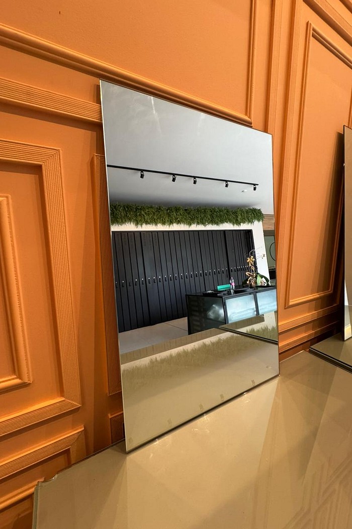 ESPELHO PRATA RETANGULAR | 47CM X 69CM | JÁ ACOMPANHA 4 BOTÕES FRANCESES - PEÇAS COM PEQUENAS AVARIAS