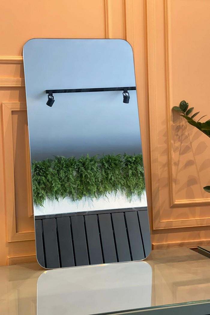 ESPELHO PRATA COM CANTOS ARREDONDADOS 400X840MM  (ESPELHO COM AVARIAS!) - JÁ ACOMPANHA 4 BOTÕES FRANCESES