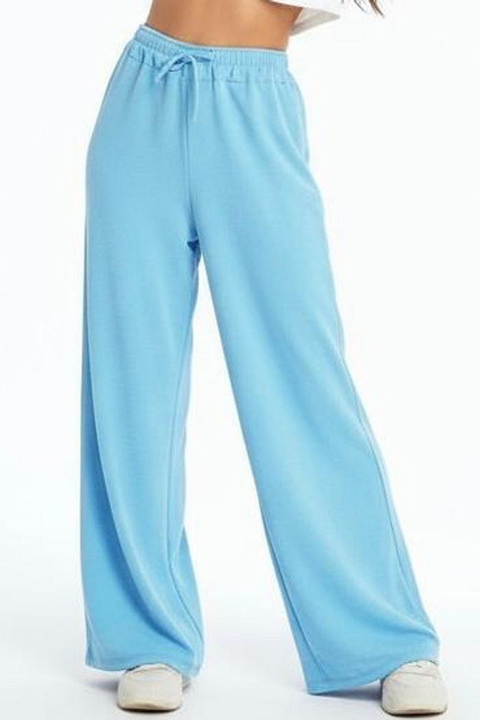 Calça Pantalona com Elástico na Cintura e Bolsos em Tecido Duna Premium  | Azul