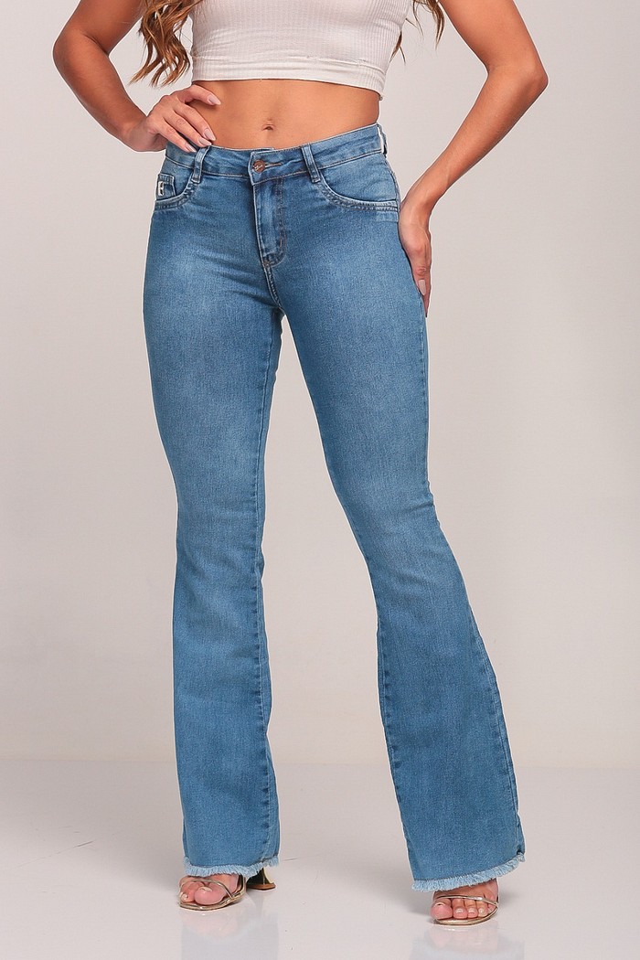 Calça Jeans Flare Feminina Confortável com Barra Desfiada 24681