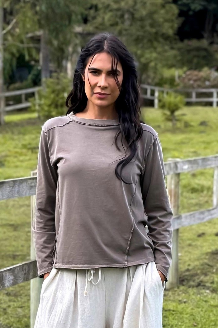 BLUSA ESTONADA CHITA BELLO