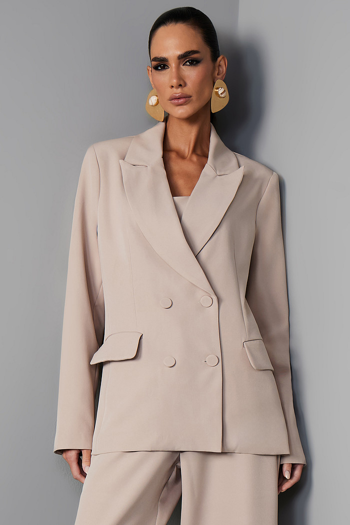 BLAZER ALFAIATARIA COM DETALHE BOTÕES