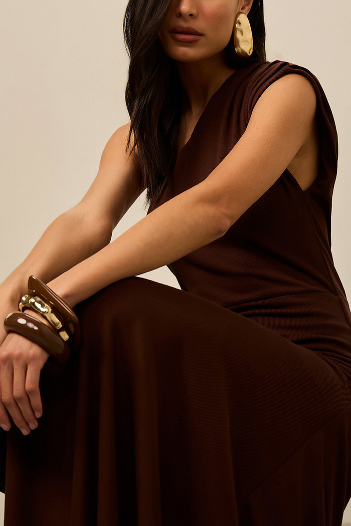 VESTIDO MIDI ASSIMÉTRICO