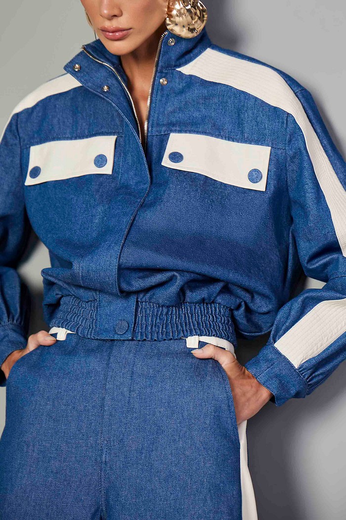 JAQUETA JEANS COM LEATHER FAKE