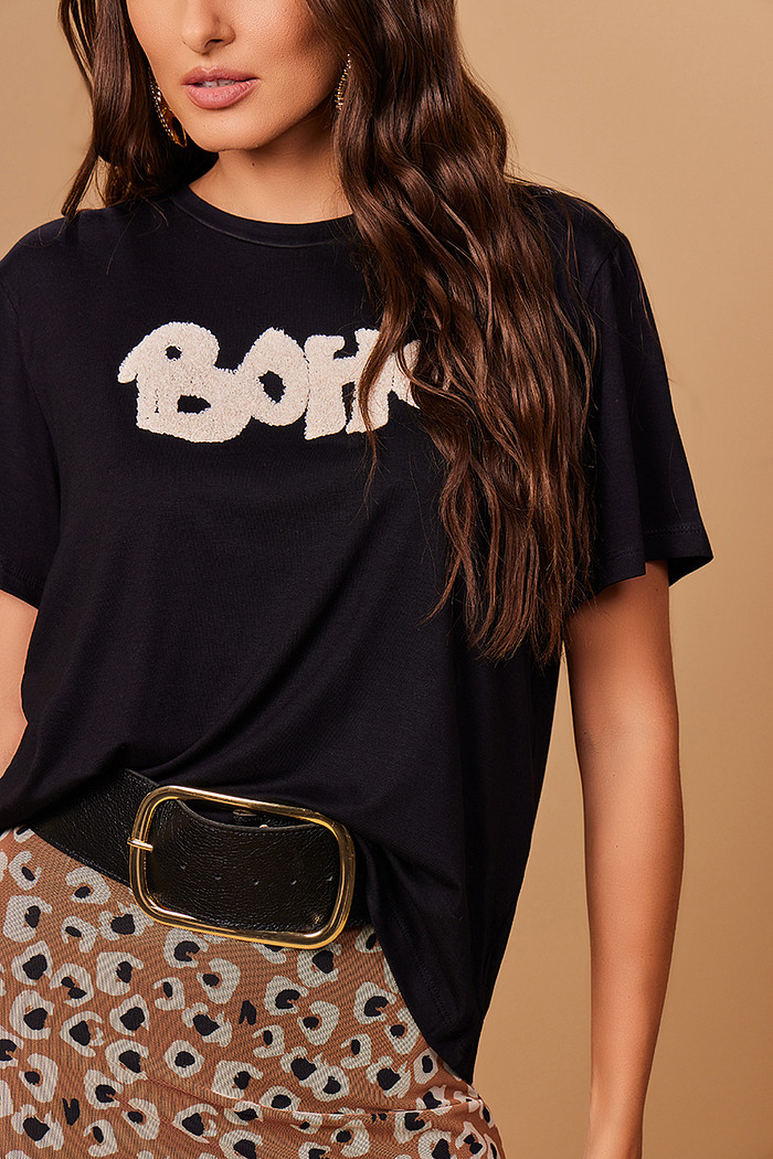 T-SHIRT M/C COM BORDADO