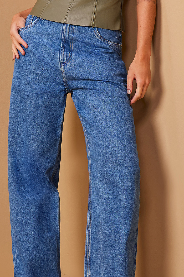 CALÇA JEANS RELAXED CINTURA MÉDIA
