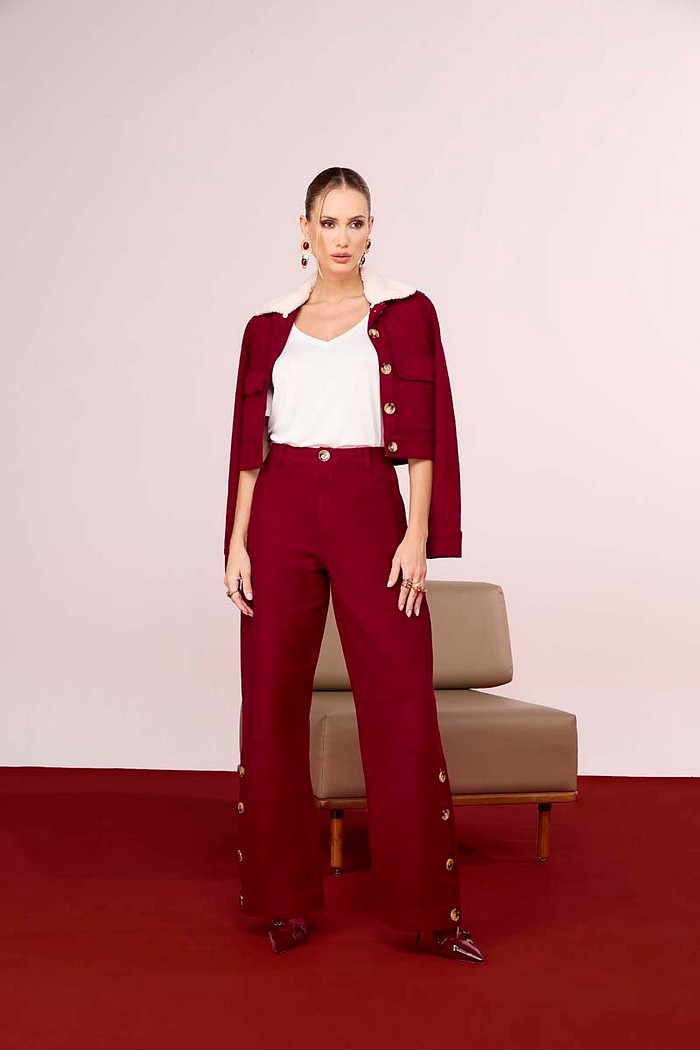 Jaqueta Sarja Cotele Gola Detalhe Pelo