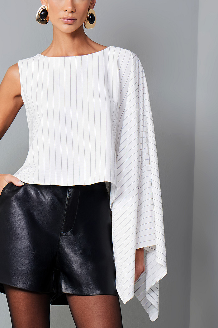 BLUSA ALFAIATARIA LISTRADA UM OMBRO SÓ