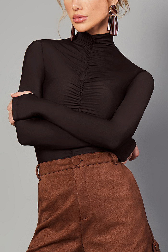 BLUSA DRAPEADA EM MALHA