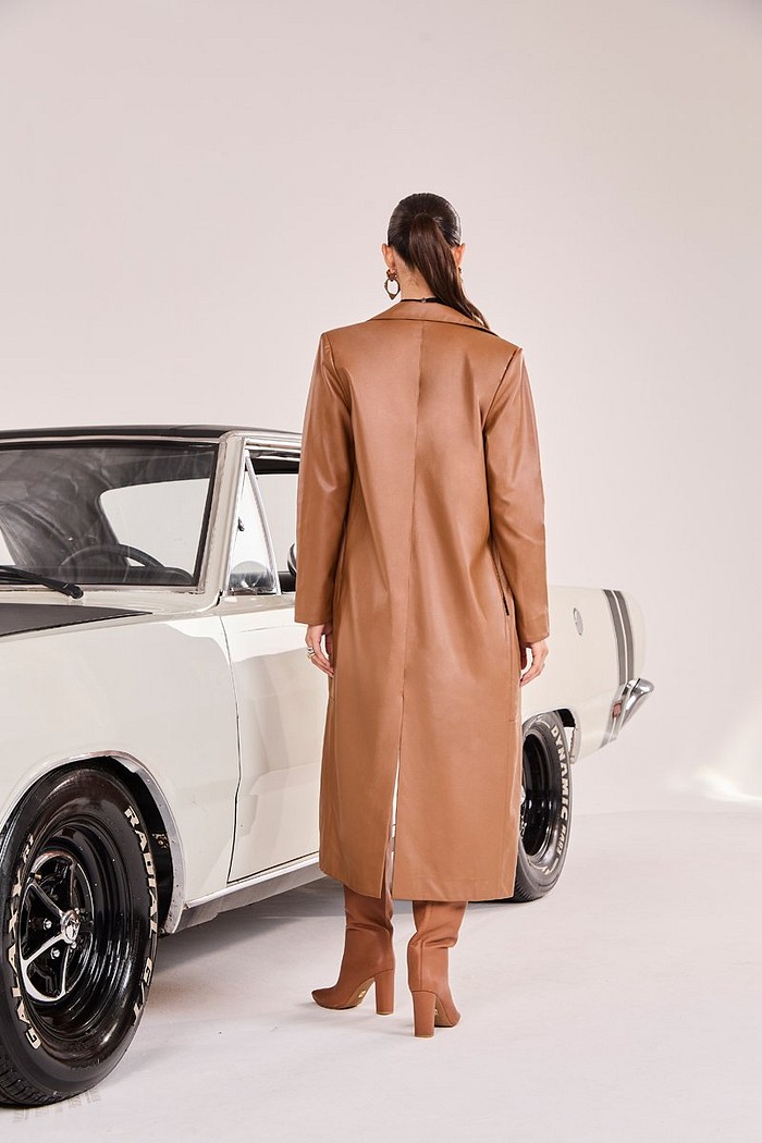 Trench Coat Leather Fake Detalhe Botoes