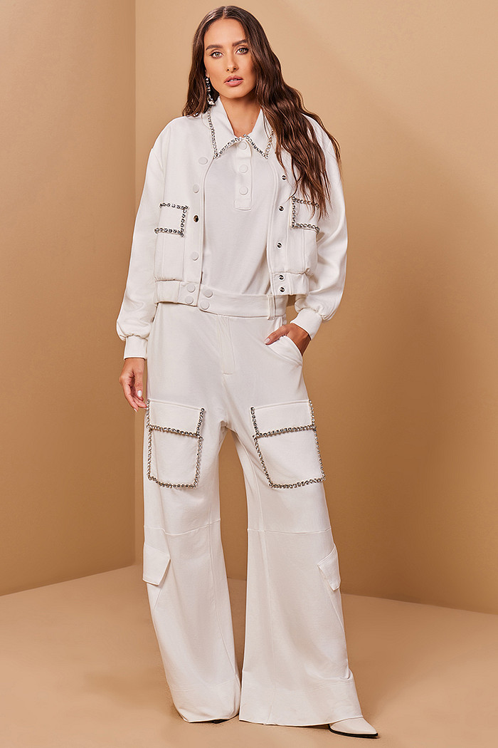 CALÇA MOLETOM COM BORDADO