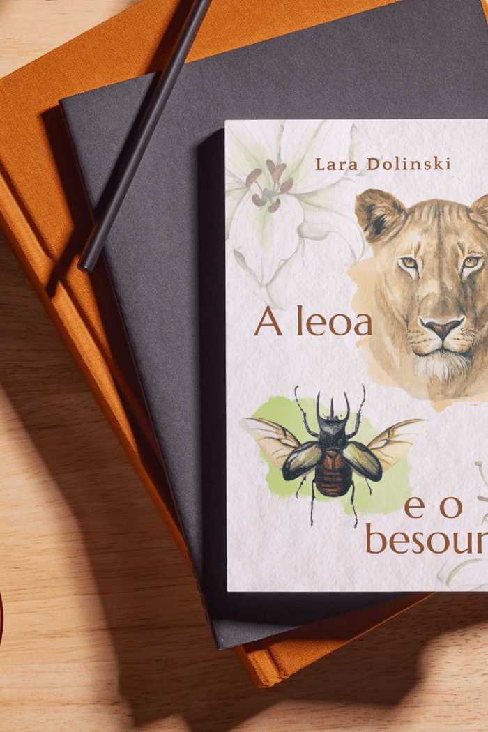 LIVRO A LEOA E O BESOURO