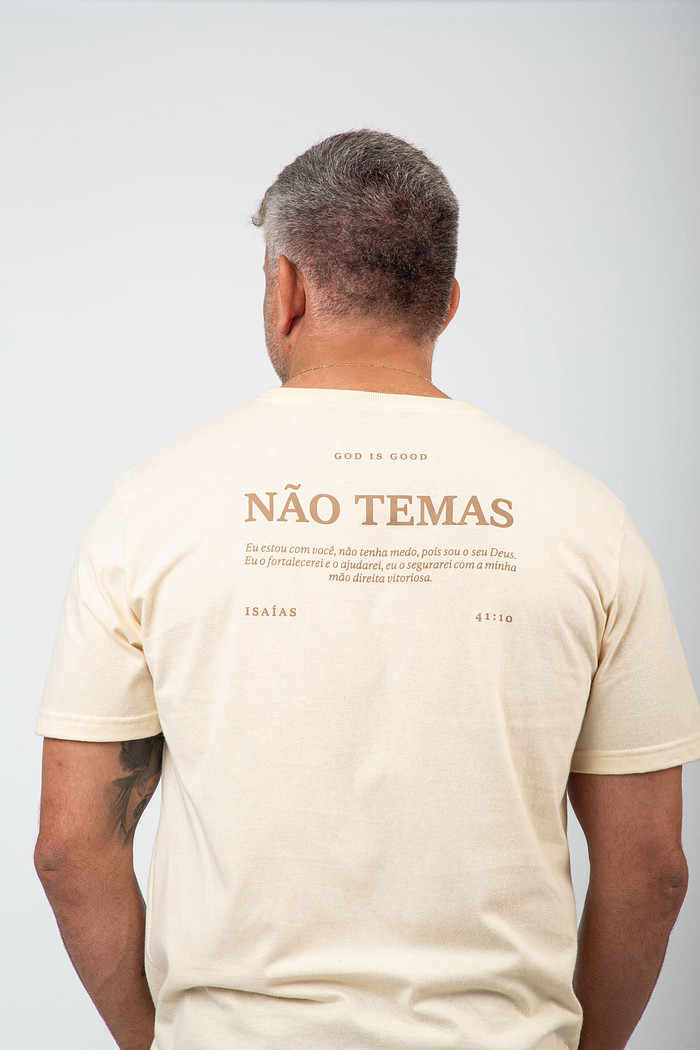 CAMISETA NÃO TEMAS OFF WHITE