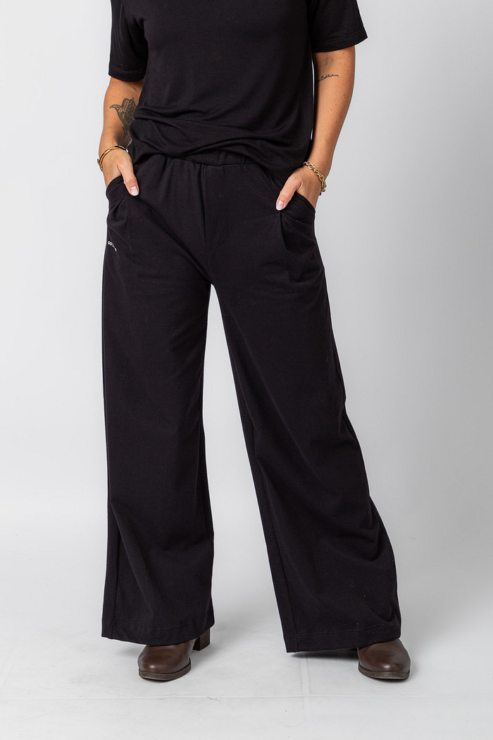 CALÇA PANTALONA GO TO GOD