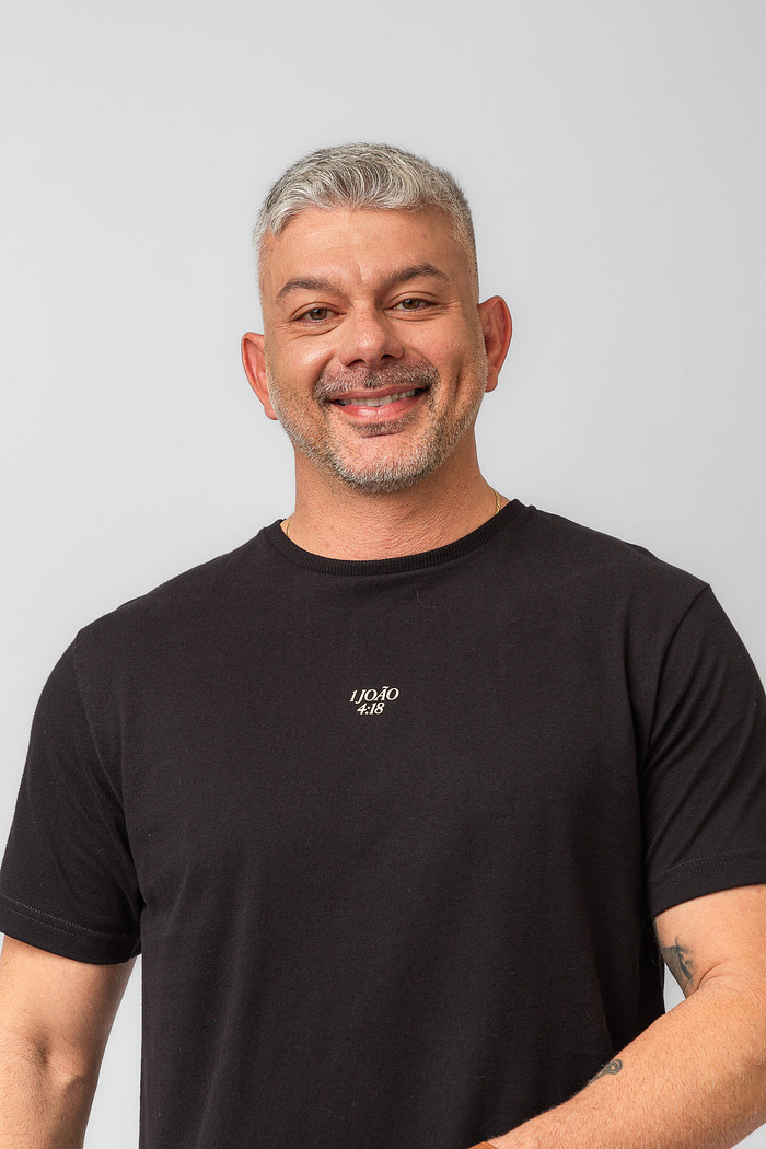 CAMISETA PERFEITO AMOR PRETA