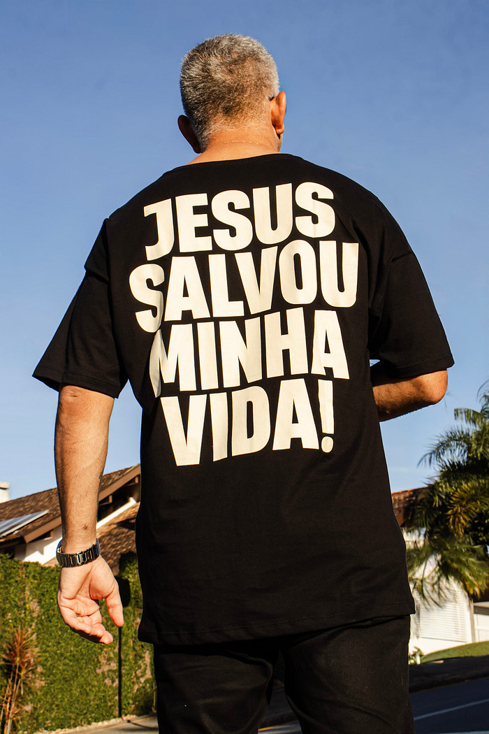 CAMISETA JESUS SALVOU A MINHA VIDA