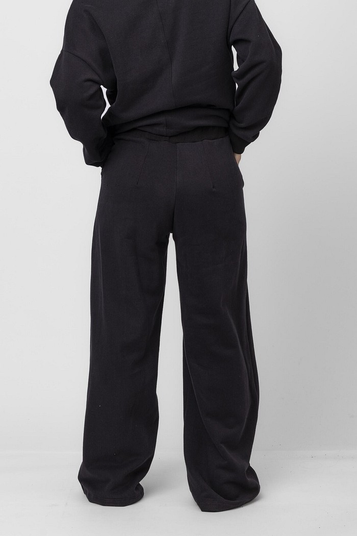 CALÇA SEMEIE O AMOR PRETO