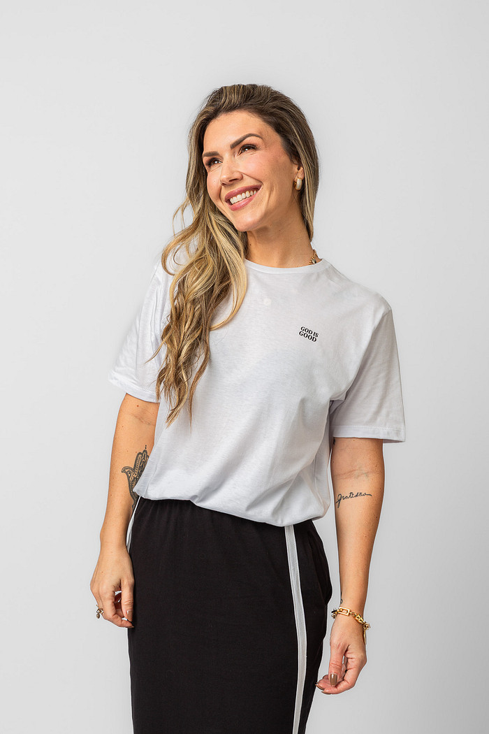 T-SHIRT É TUDO SOBRE JESUS