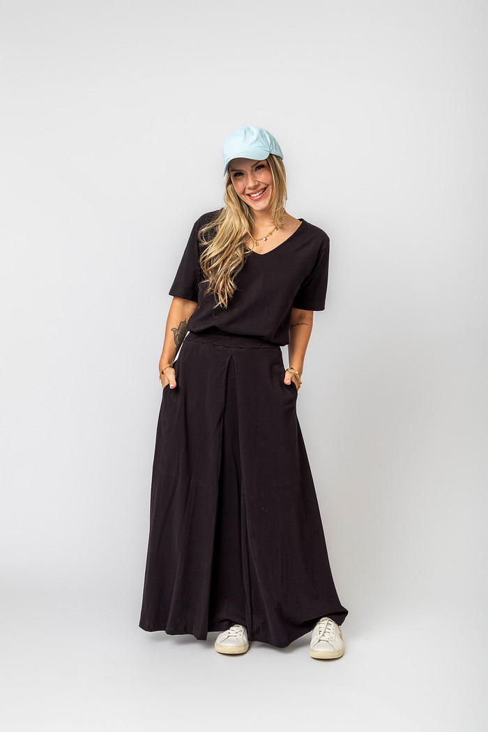 SAIA MAXI GOD IS GOOD PRETA