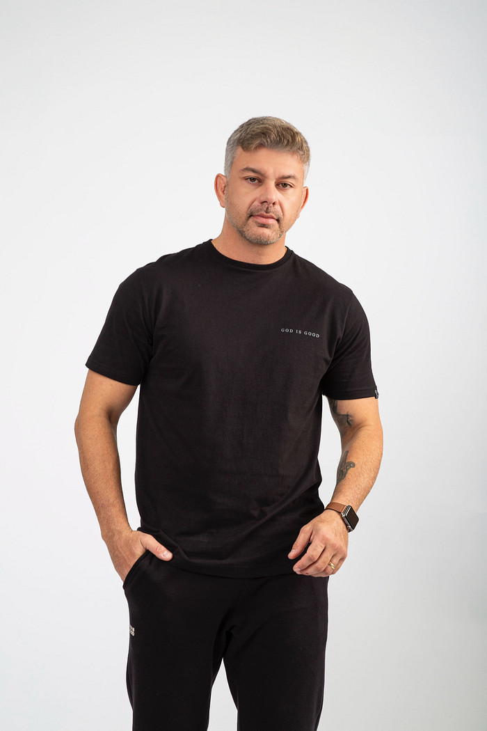 CAMISETA CLASSIC GOD IS GOOD