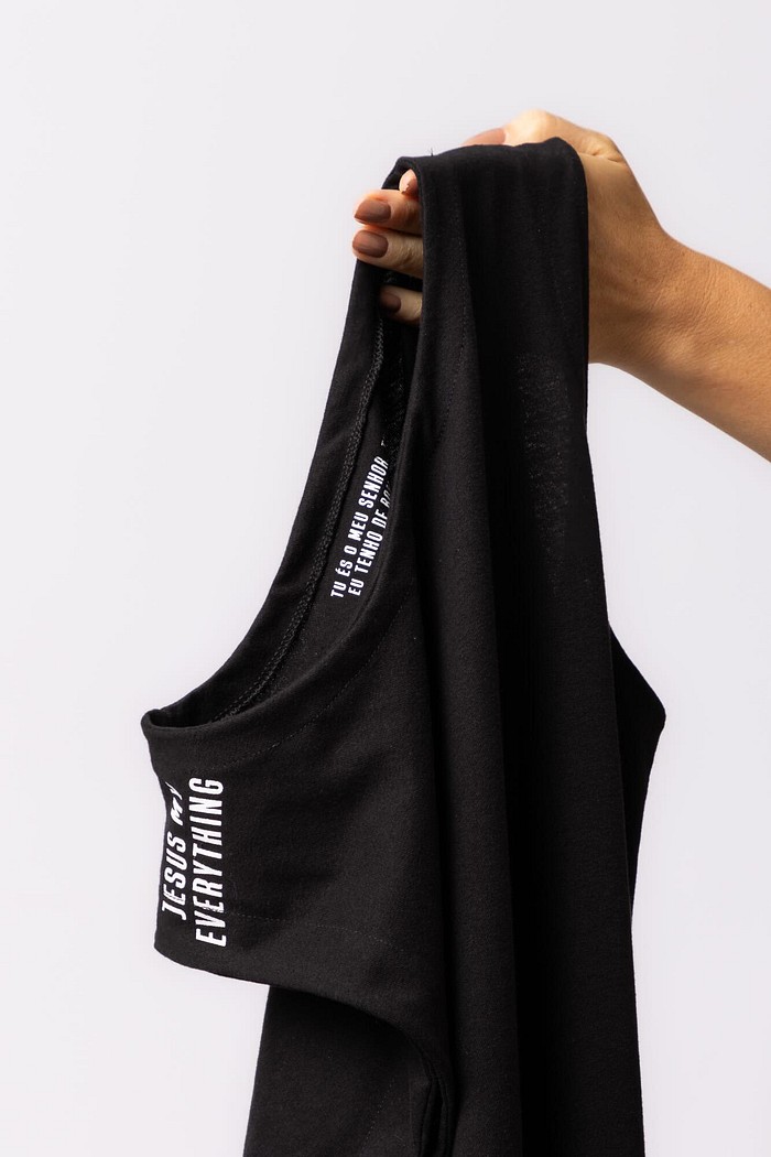 VESTIDO JESUS IS EVERYTHING