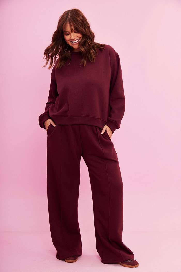 CONJUNTO PREMIUM DE MOLETOM TALI VINHO DO PORTO