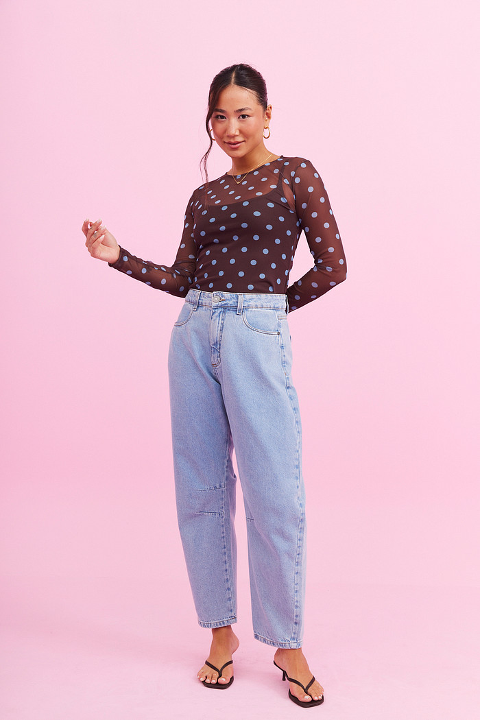 CALÇA JEANS BARREL JEANS CLARO