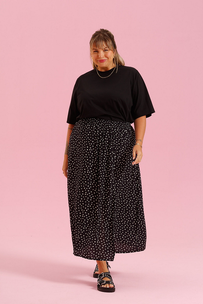 SAIA POA FUNDO PRETO