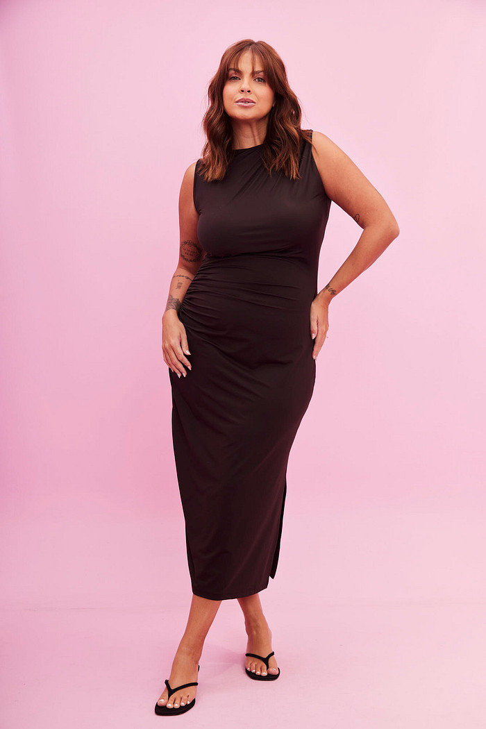 VESTIDO MARCELLA MARROM