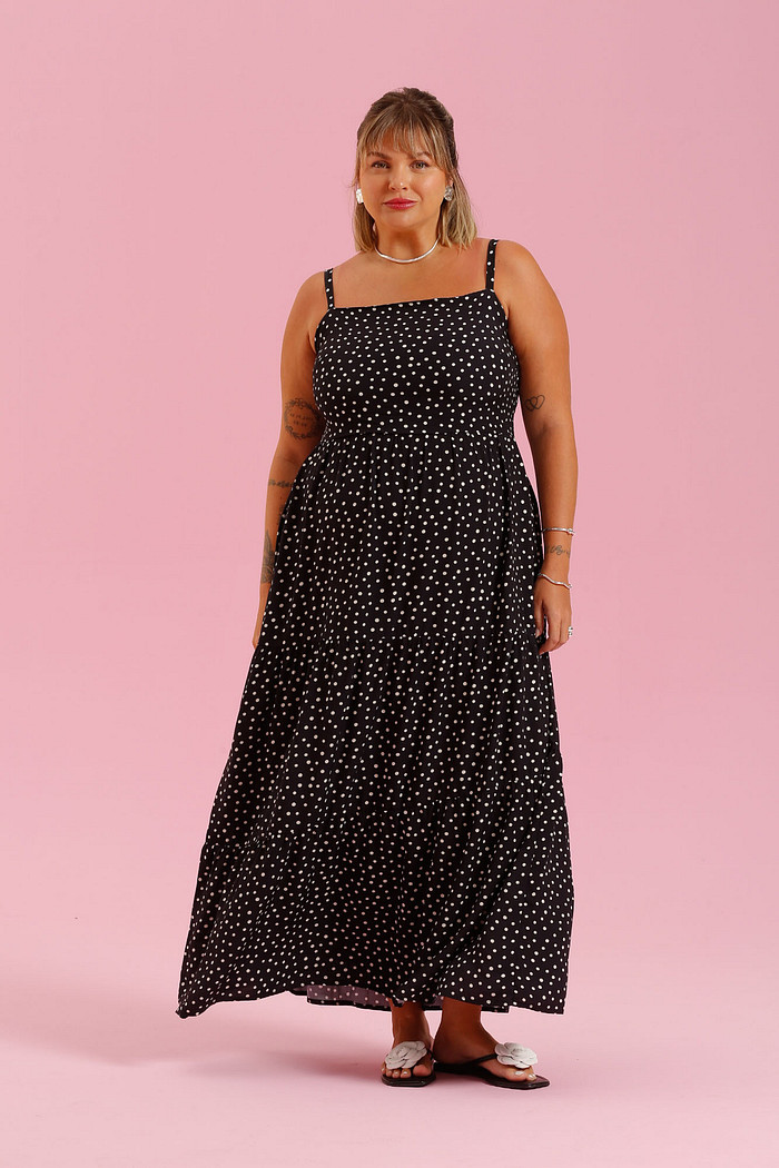 VESTIDO POA FUNDO PRETO