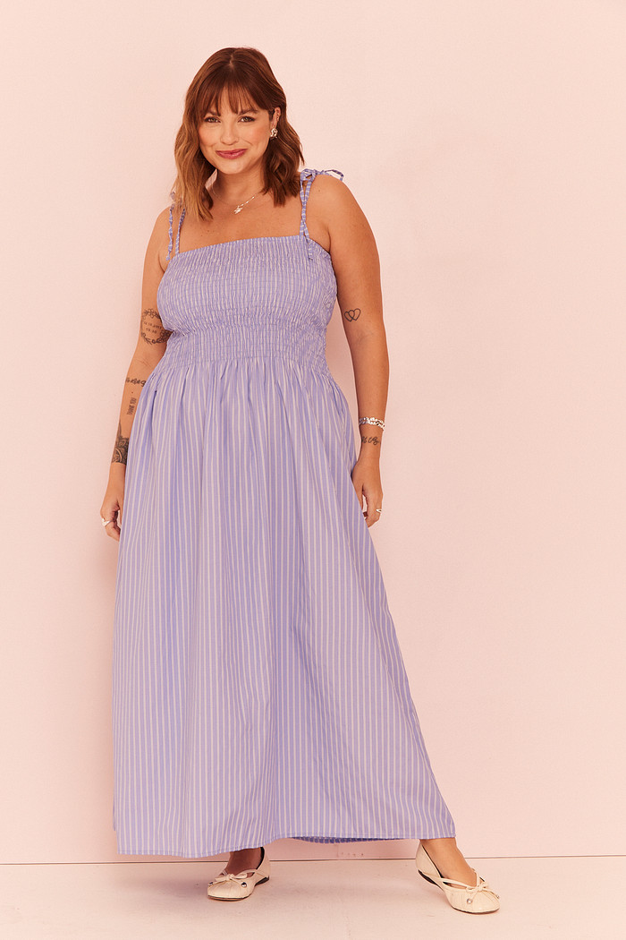 VESTIDO MIDI KENDALL LISTRADO AZUL