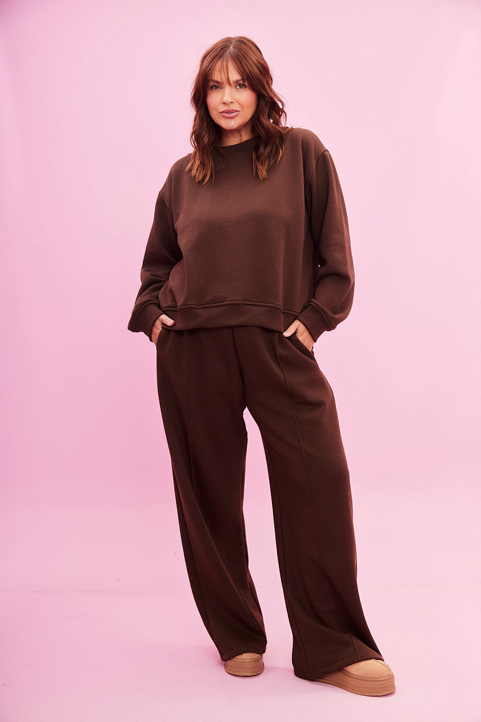 CONJUNTO PREMIUM DE MOLETOM TALI MARROM