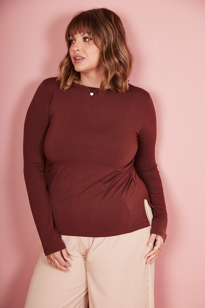 BLUSA MANGA LONGA JENIFER MARROM