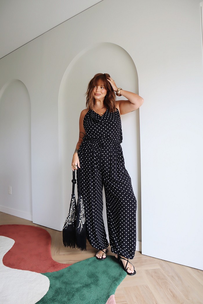 BLUSA LUNA POA FUNDO PRETO