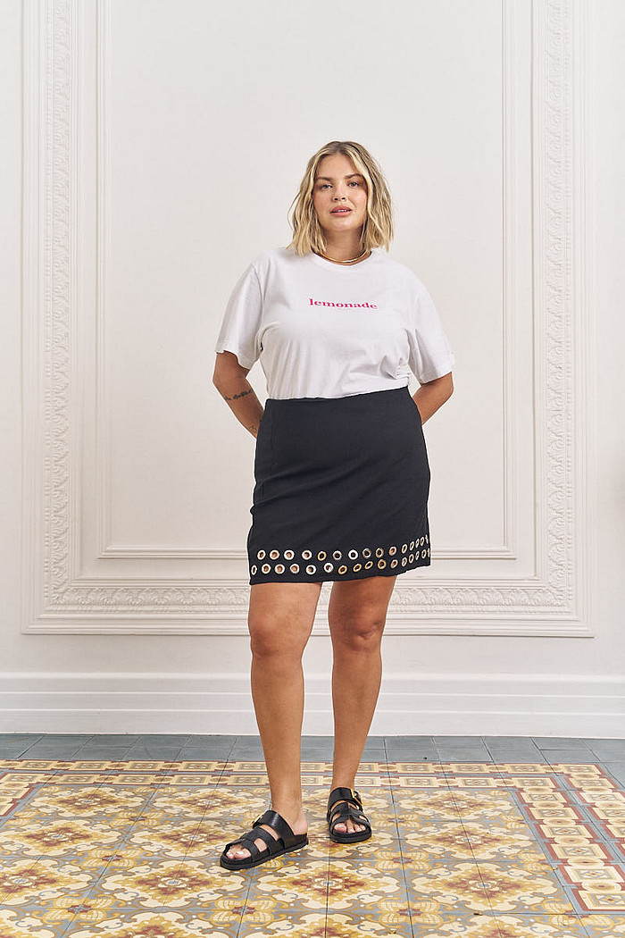 Saia Curta Belie PRETO