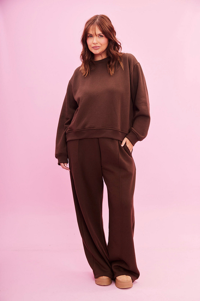 CONJUNTOPREMIUM DE MOLETOM TALI MARROM