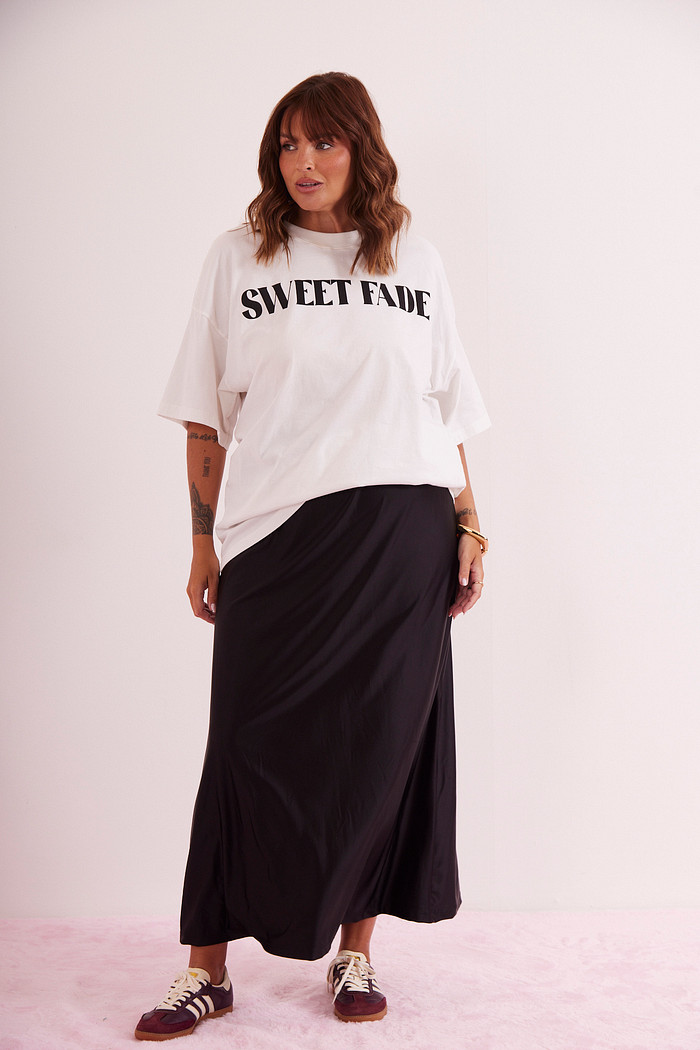 SAIA MIDI TAINA PRETO