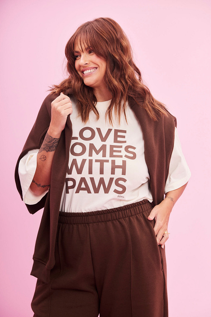 T-SHIRT OVER LOVE AMARELO CLARO