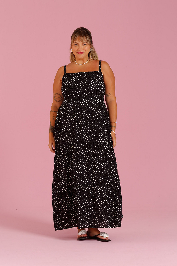 VESTIDO POA FUNDO PRETO